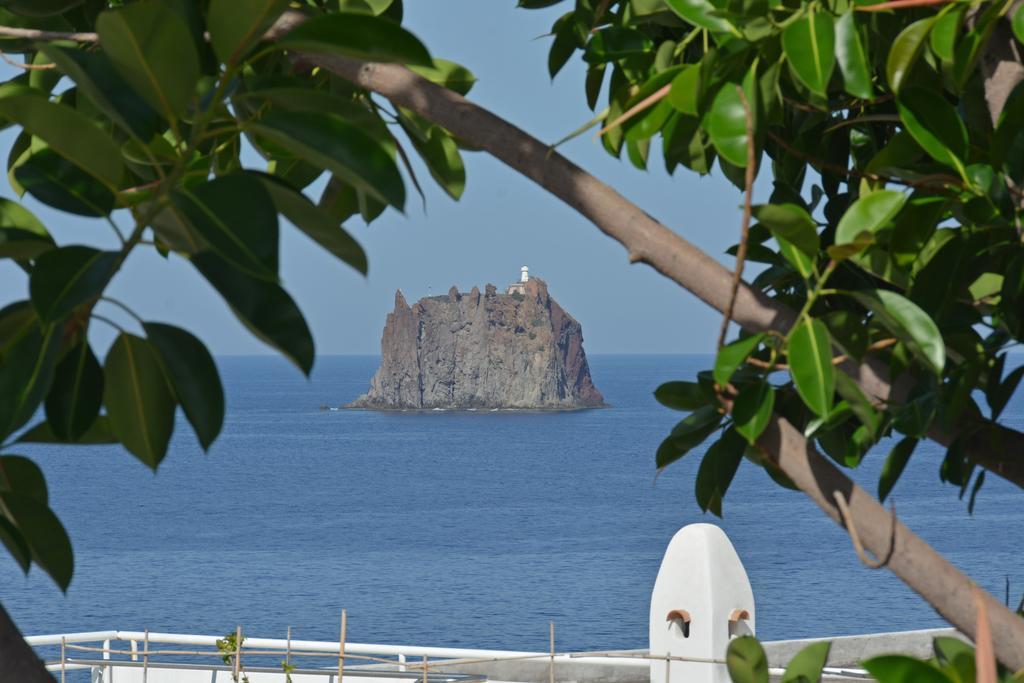 Aparthotel Il Gabbiano Relais in Stromboli Extérieur photo