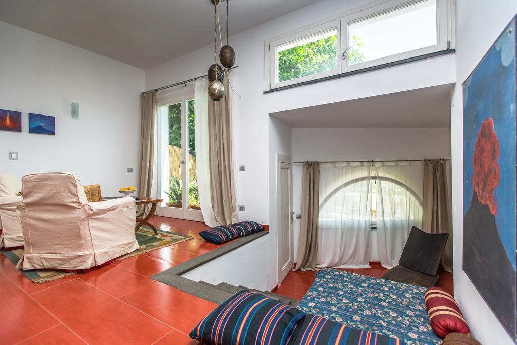 Aparthotel Il Gabbiano Relais in Stromboli Chambre photo