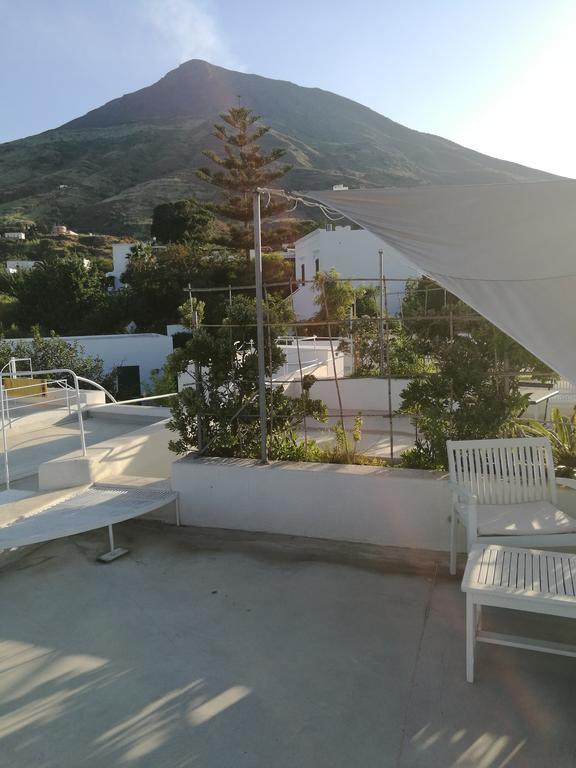 Aparthotel Il Gabbiano Relais in Stromboli Extérieur photo
