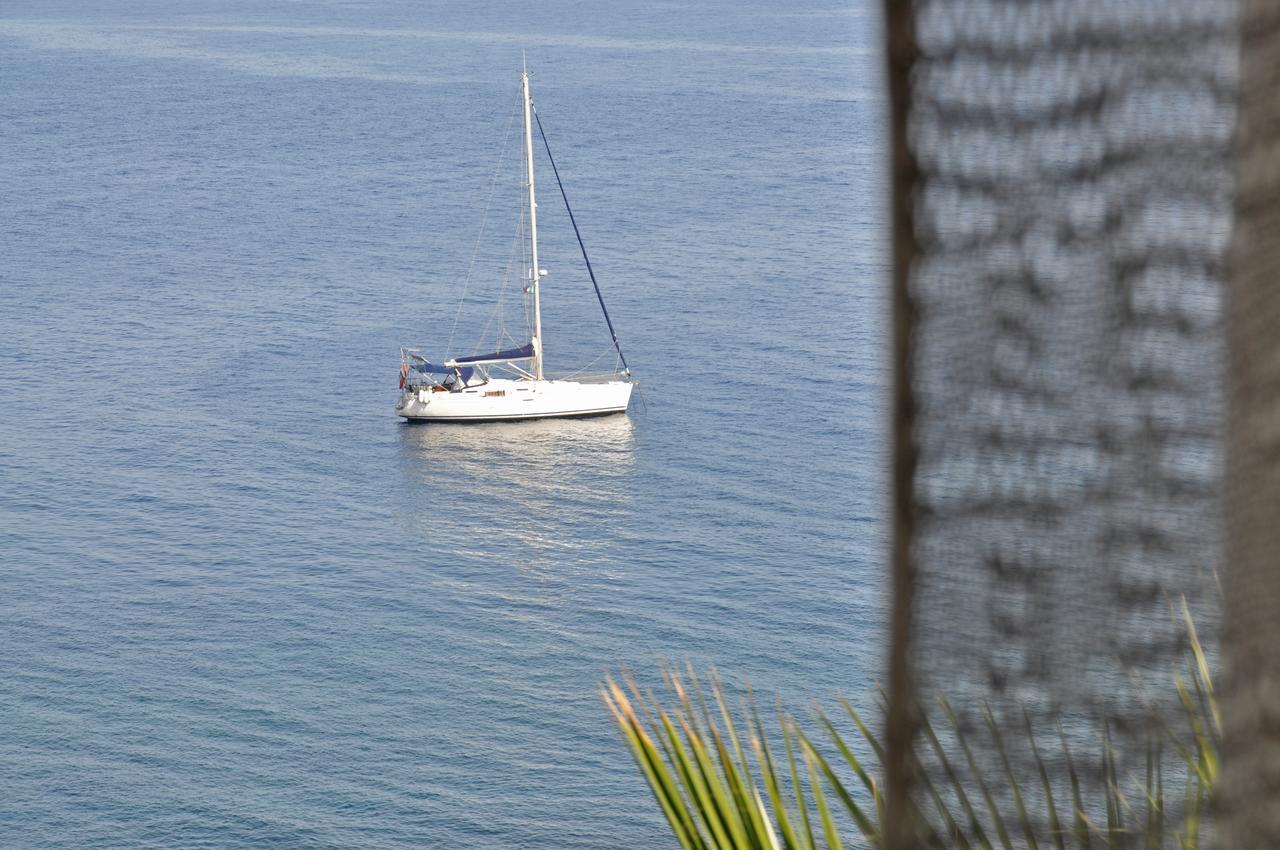 Aparthotel Il Gabbiano Relais in Stromboli Extérieur photo
